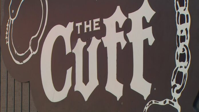 More Seattle bars to require customers to show proof of